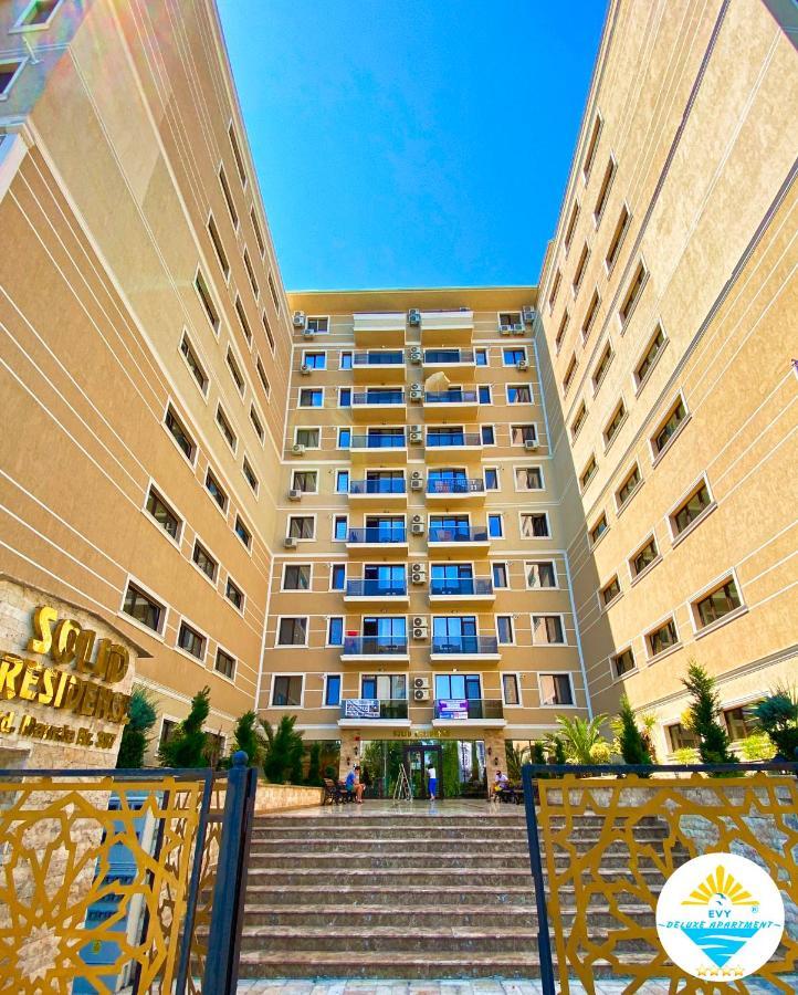 Evy Deluxe Apartment 마마이아 외부 사진